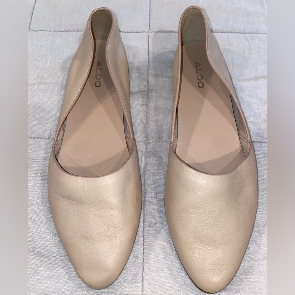 Aldo cream slip on flats